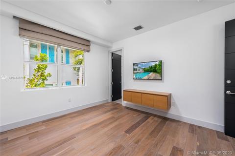 275 Hampton Ln, Key Biscayne, FL 33149 photo 24