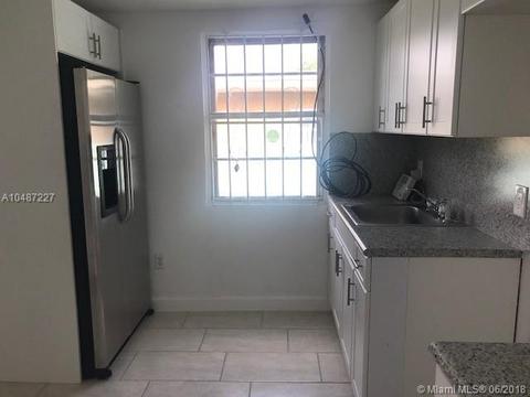 1237 NW 69th St, Miami, FL 33147 photo 7