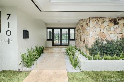 7101 SW 136 St, Pinecrest, FL 33156 photo 2
