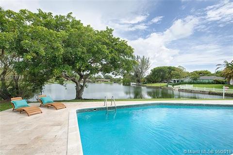 7101 SW 136 St, Pinecrest, FL 33156 photo 1
