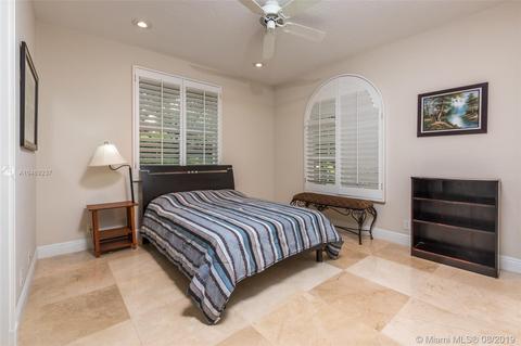 2915 Paddock Rd, Weston, FL 33331 photo 26