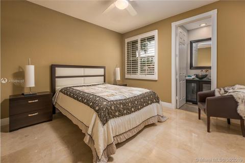 2915 Paddock Rd, Weston, FL 33331 photo 24