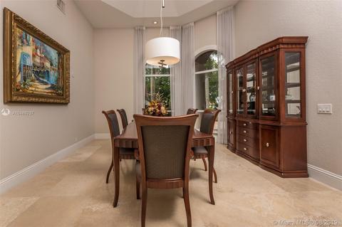 2915 Paddock Rd, Weston, FL 33331 photo 14