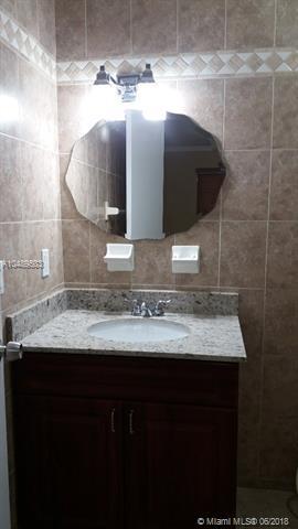 4312 E 10th Ave, Hialeah, FL 33013 photo 10