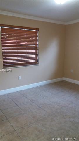 4312 E 10th Ave, Hialeah, FL 33013 photo 12