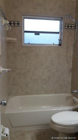4312 E 10th Ave, Hialeah, FL 33013 photo 13