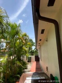 7598 W 4th Ct, Hialeah, FL 33014 photo 12
