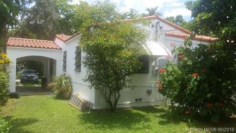 1503 Columbus Blvd, Coral Gables, FL 33134 photo 2