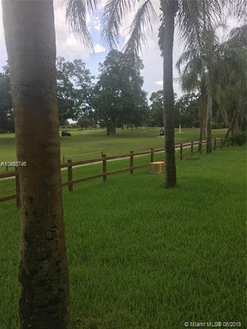 1321 E Golfview Dr, Pembroke Pines, FL 33026 photo 3