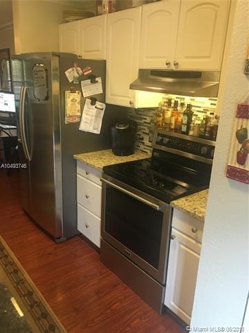 1321 E Golfview Dr, Pembroke Pines, FL 33026 photo 14