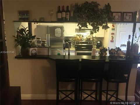 1321 E Golfview Dr, Pembroke Pines, FL 33026 photo 16