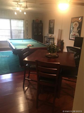 1321 E Golfview Dr, Pembroke Pines, FL 33026 photo 10