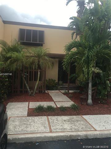 1321 E Golfview Dr, Pembroke Pines, FL 33026 photo 1