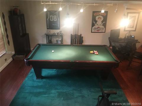 1321 E Golfview Dr, Pembroke Pines, FL 33026 photo 7