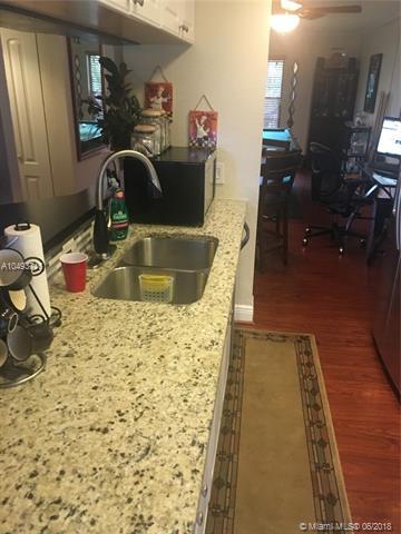 1321 E Golfview Dr, Pembroke Pines, FL 33026 photo 13