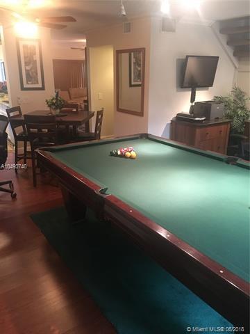1321 E Golfview Dr, Pembroke Pines, FL 33026 photo 9