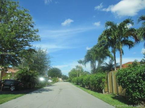 8183 NW 201st St, Hialeah, FL 33015 photo 30