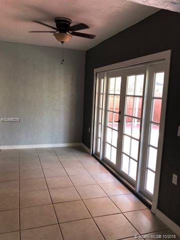 8183 NW 201st St, Hialeah, FL 33015 photo 6