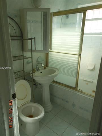 166 E 14th St, Hialeah, FL 33010 photo 10