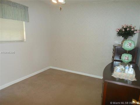 14460 Harris Pl, Miami Lakes, FL 33014 photo 16