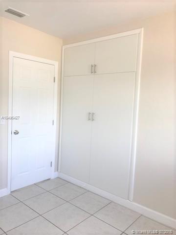 751 E 54th St, Hialeah, FL 33013 photo 10