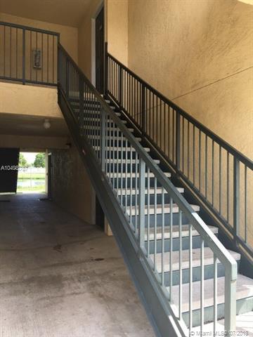 Undisclosed, Miami, FL 33196 photo 3
