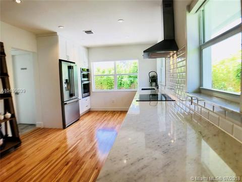 9540 Byron Ave, Surfside, FL 33154 photo 29