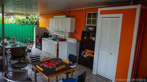 251 E 16th St, Hialeah, FL 33010 photo 41