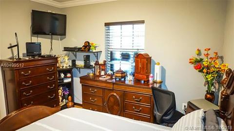 251 E 16th St, Hialeah, FL 33010 photo 9