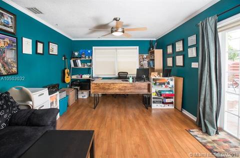 1418 E Hawthorne Cir, Hollywood, FL 33021 photo 16