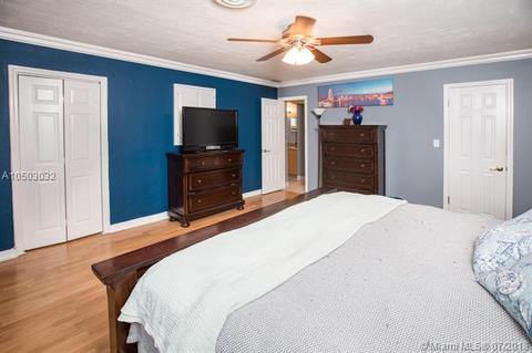 1418 E Hawthorne Cir, Hollywood, FL 33021 photo 10