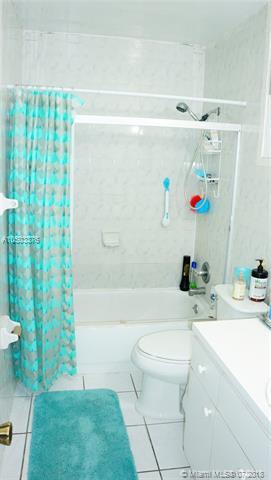 Undisclosed, Hialeah, FL 33014 photo 17
