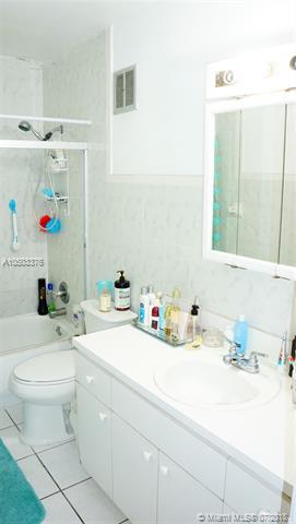 Undisclosed, Hialeah, FL 33014 photo 16