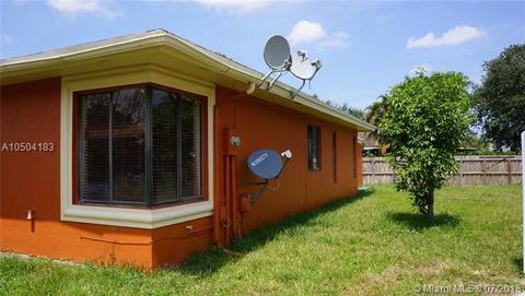 Undisclosed, Hialeah, FL 33015 photo 2