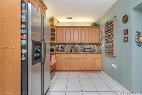 660 E 53 St, Hialeah, FL 33013 photo 15