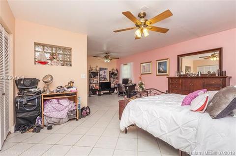 660 E 53 St, Hialeah, FL 33013 photo 5