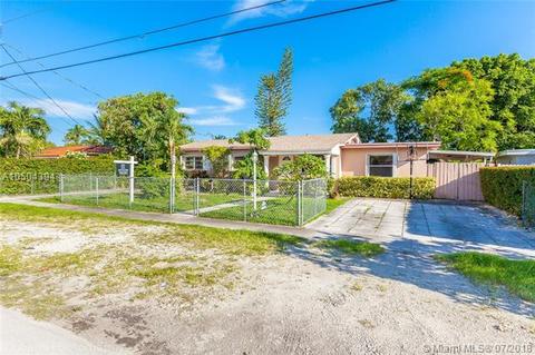 660 E 53 St, Hialeah, FL 33013 photo 2