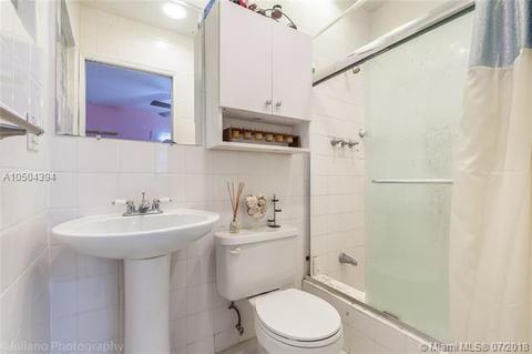 660 E 53 St, Hialeah, FL 33013 photo 6