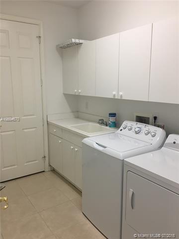 5184 SE Graham Dr, Stuart, FL 34997 photo 4