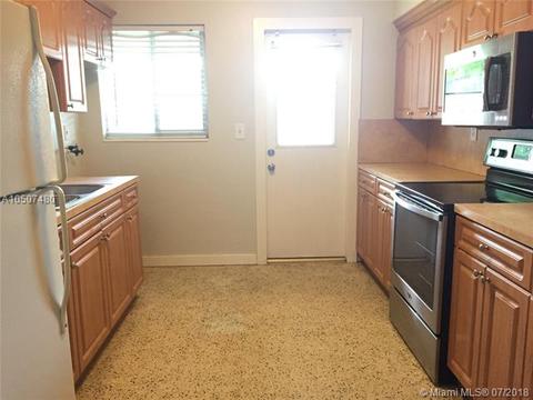 Undisclosed, Pinecrest, FL 33156 photo 3