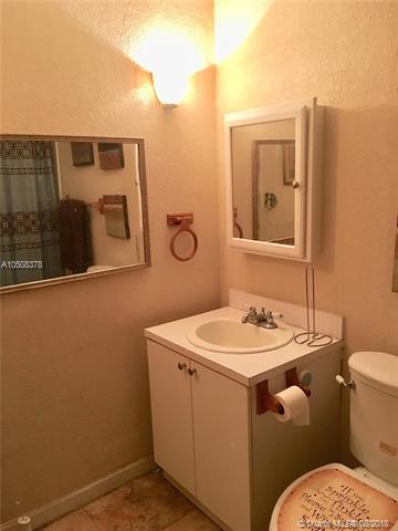 4380 NW 174th Dr, Miami Gardens, FL 33055 photo 7
