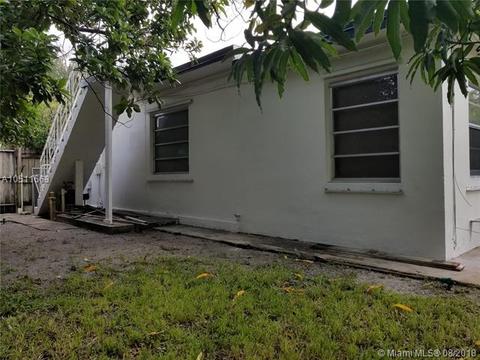 891 E 19th St, Hialeah, FL 33013 photo 27