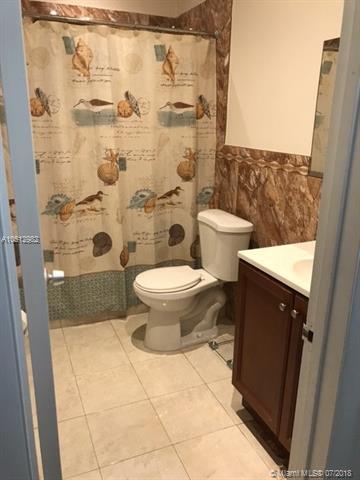 440 E 23rd St #1502, Hialeah, FL 33013 photo 10