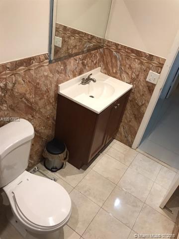 440 E 23rd St #1502, Hialeah, FL 33013 photo 11