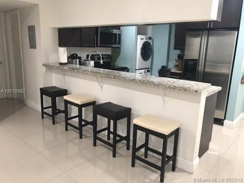 440 E 23rd St #1502, Hialeah, FL 33013 photo 2