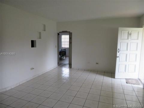635 E 27th St, Hialeah, FL 33013 photo 5
