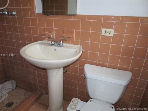 635 E 27th St, Hialeah, FL 33013 photo 12