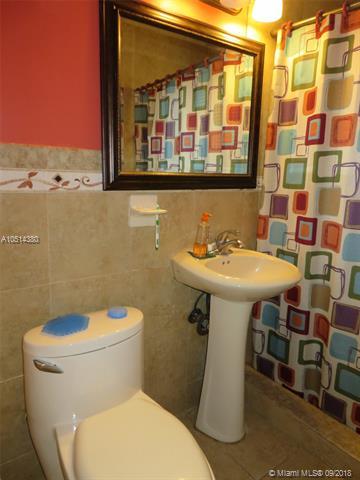 635 E 27th St, Hialeah, FL 33013 photo 8
