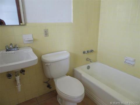 635 E 27th St, Hialeah, FL 33013 photo 14
