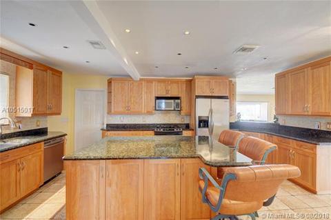 280 SE 3rd Ct, Pompano Beach, FL 33060 photo 10